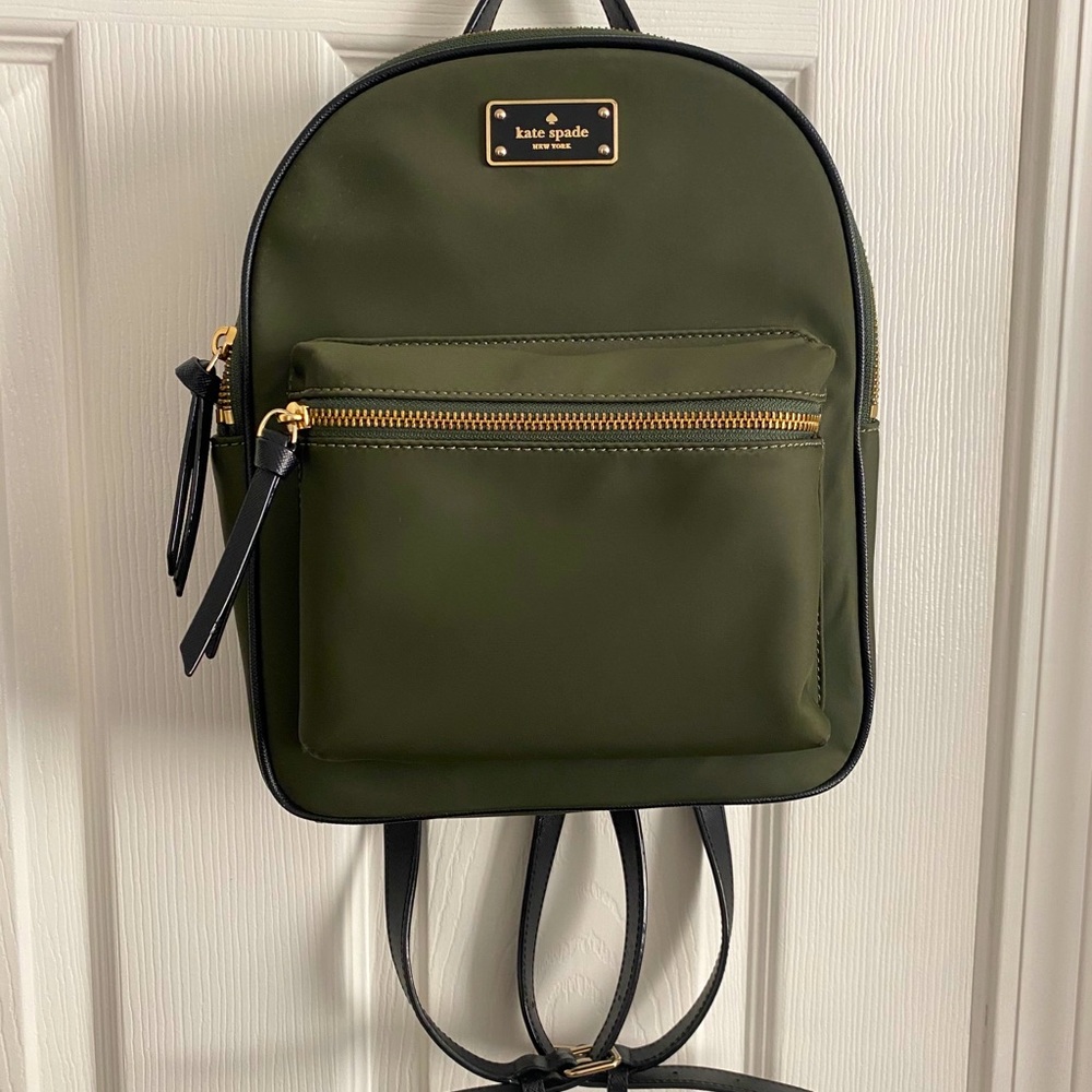 Like New! Kate Spade Small Bradley Wilson Road